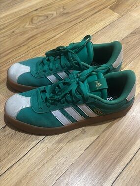 adidas Green Low-Top Sneakers with White Accents and Gum Sole